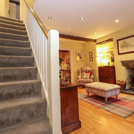 Charlottes * Windermere